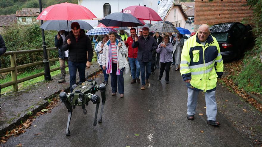 Los robots de última generación para la lucha contra incendios en Asturias echan a andar en Yernes y Tameza