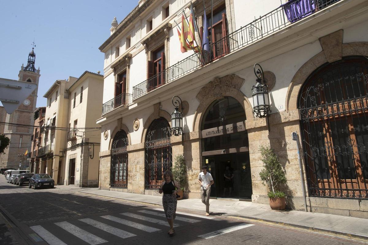 Fachada del Ayuntamiento de Sagunt.