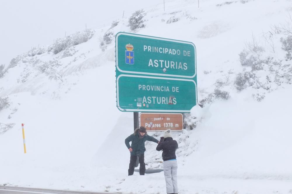 Nevada en Pajares