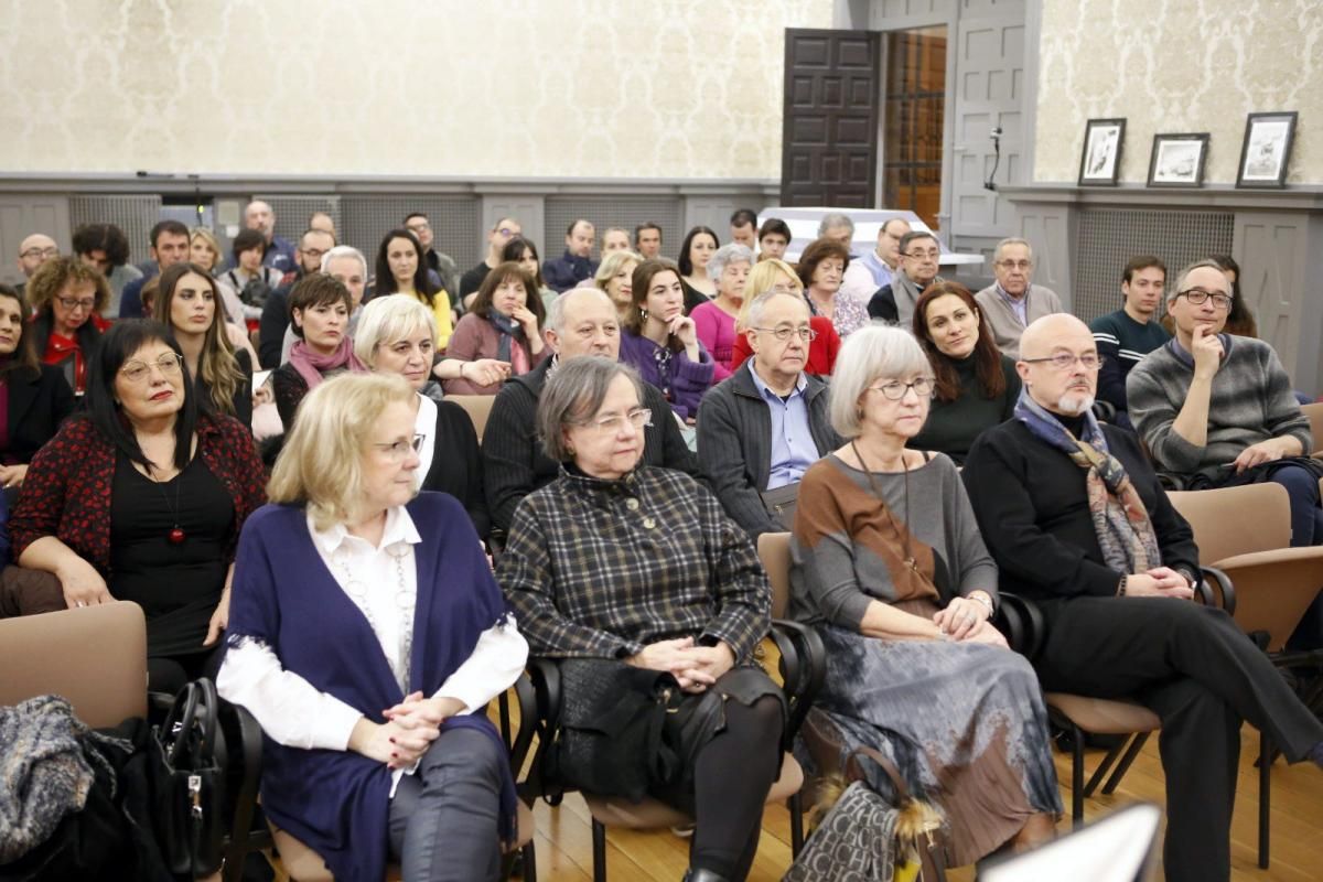 Presentación del libro 'Memento Mori', editado por EL PERIÓDICO DE ARAGÓN