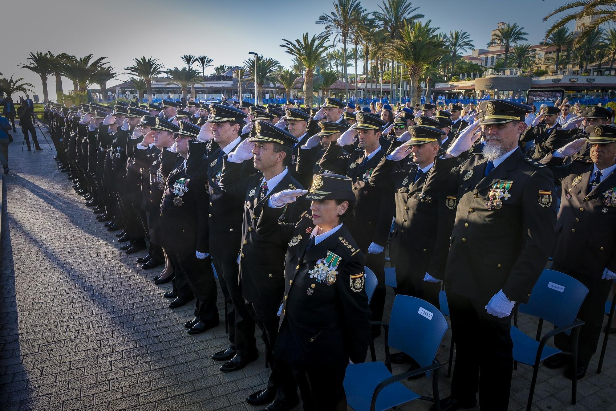 27-09-2024 SAN BARTOLOMÉ DE MASPALOMAS. Acto por el Día de la Policía Nacional, junto al Faro de Maspalomas  | 27/09/2024 | Fotógrafo: Andrés Cruz