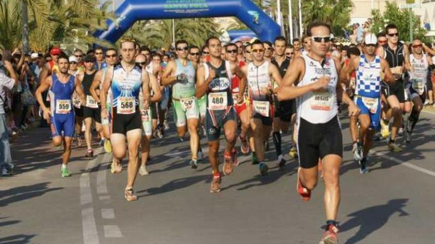 Imagen de la salida de la prueba con 1.400 participantes.