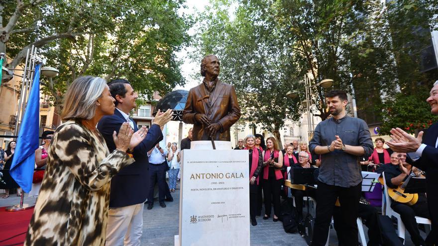 Córdoba descubre a Gala en el Bulevar Gran Capitán