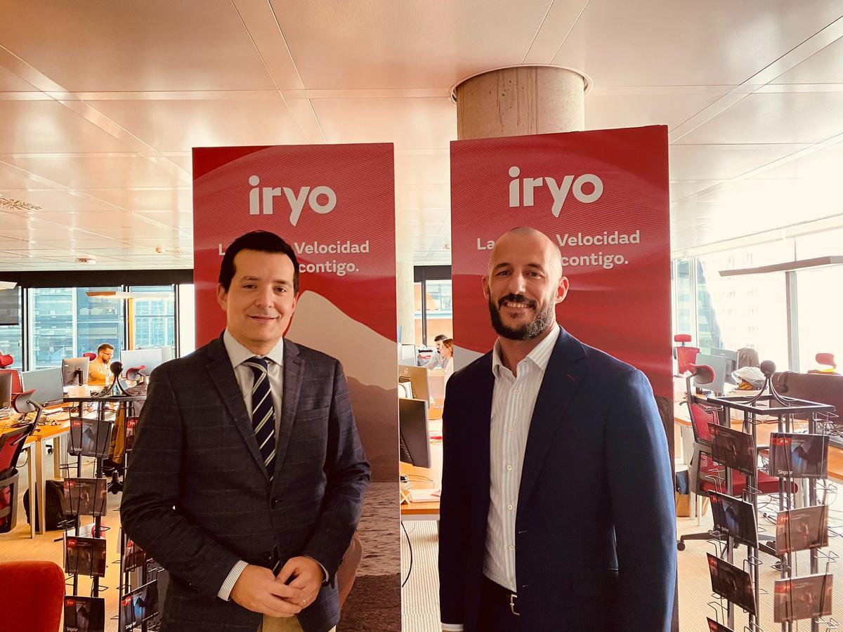 El exconsejero de Fomento, José Manuel Pancorbo, en su reunión con representantes de Iryo para que la compañía operase en la Región, en marzo de 2024.