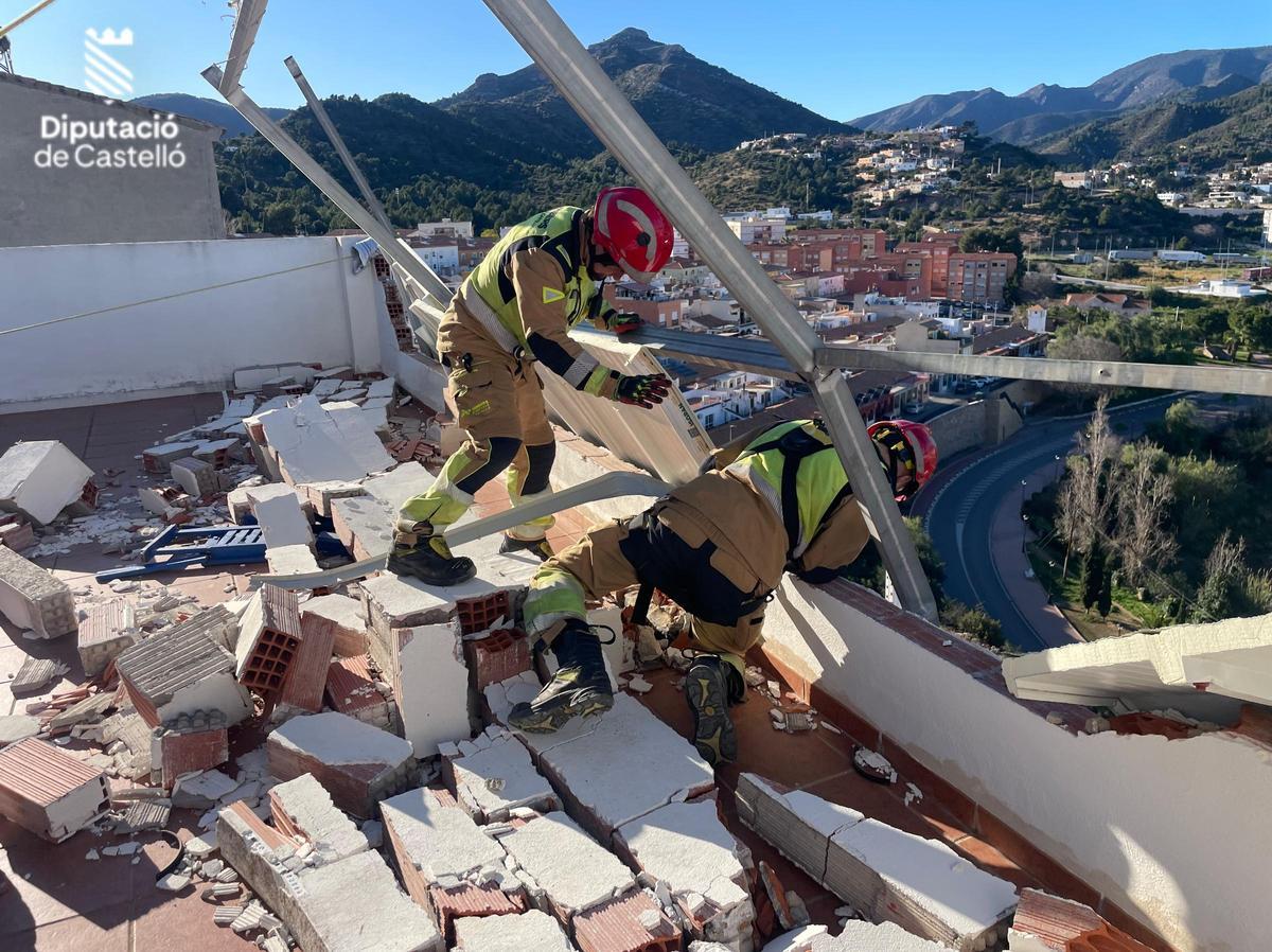 Más daños en el mismo edificio. Más daños en el mismo edificio.
