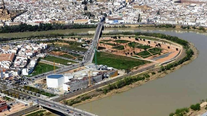 Bellido apuesta por construir un equipamiento cultural &quot;de primer nivel&quot; en Miraflores