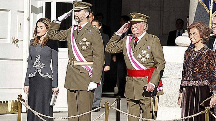 Morenés: &quot;Los militares no atienden a absurdas provocaciones&quot;