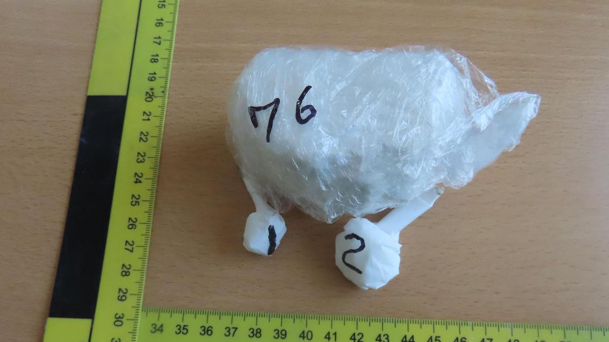 Cocaína intervenida al conductor en Priego de Córdoba.