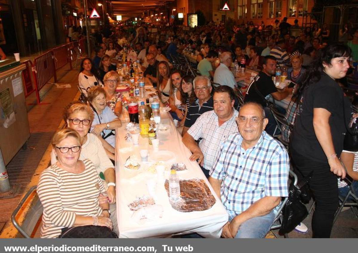 GALERÍA FOTOS -- La gastronomía, protagonista en la avenida de la Murà de Vila-real