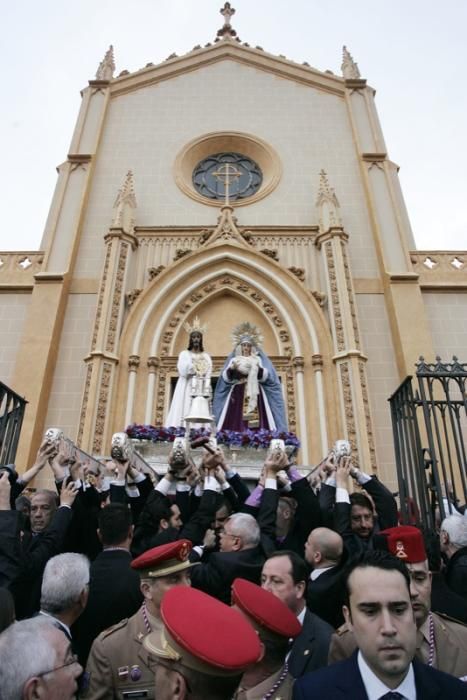 Misa del Alba y traslado del Cautivo