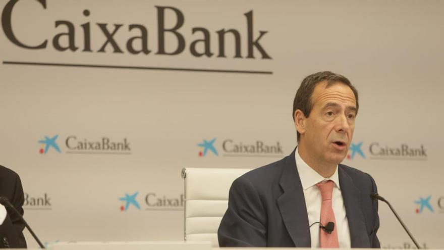 CaixaBank reclama &quot;grandes consensos&quot; a Gobierno y oposición