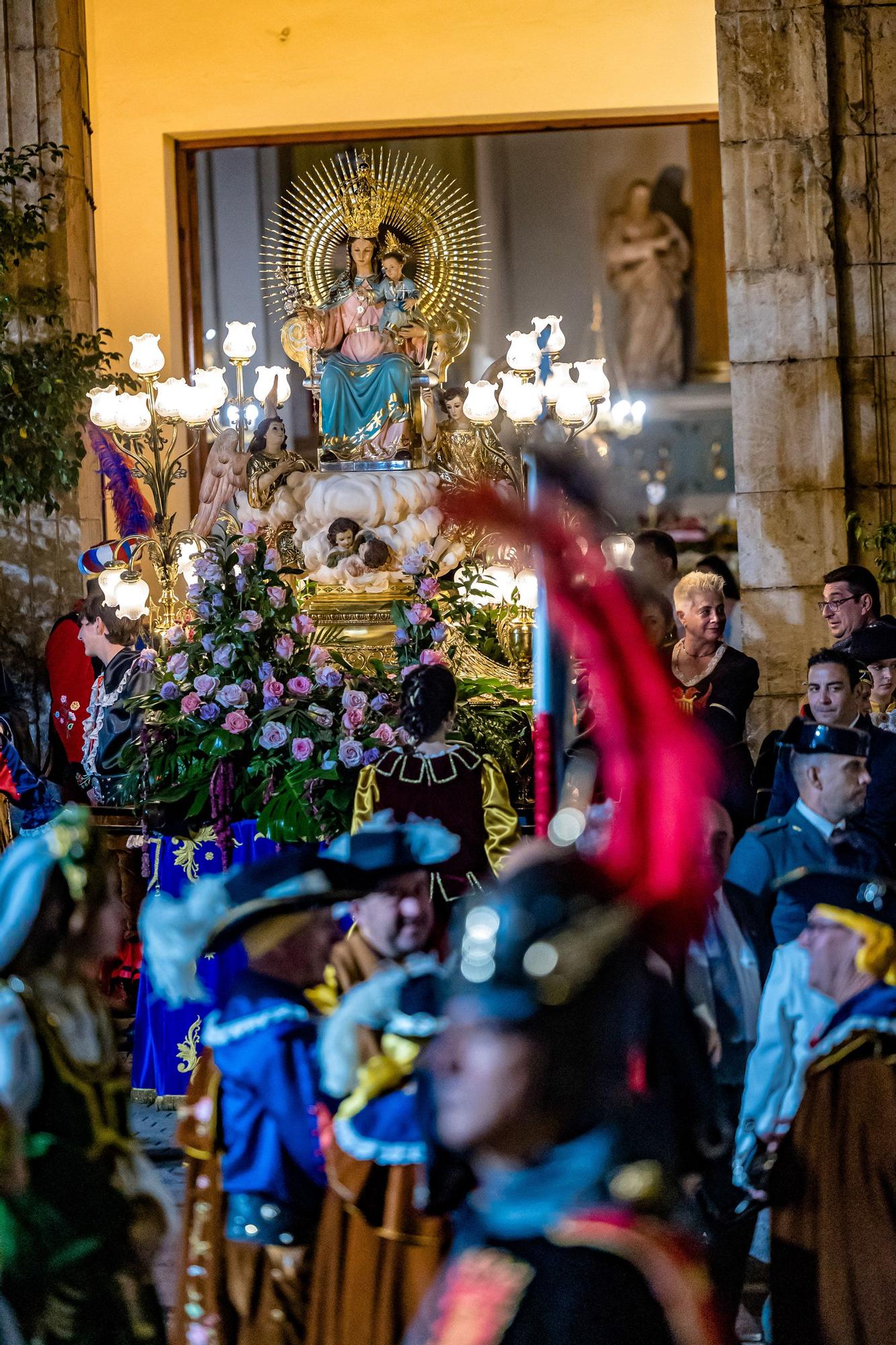 Callosa d'en Sarrià celebra su último día de Fiestas de Moros y Cristianos