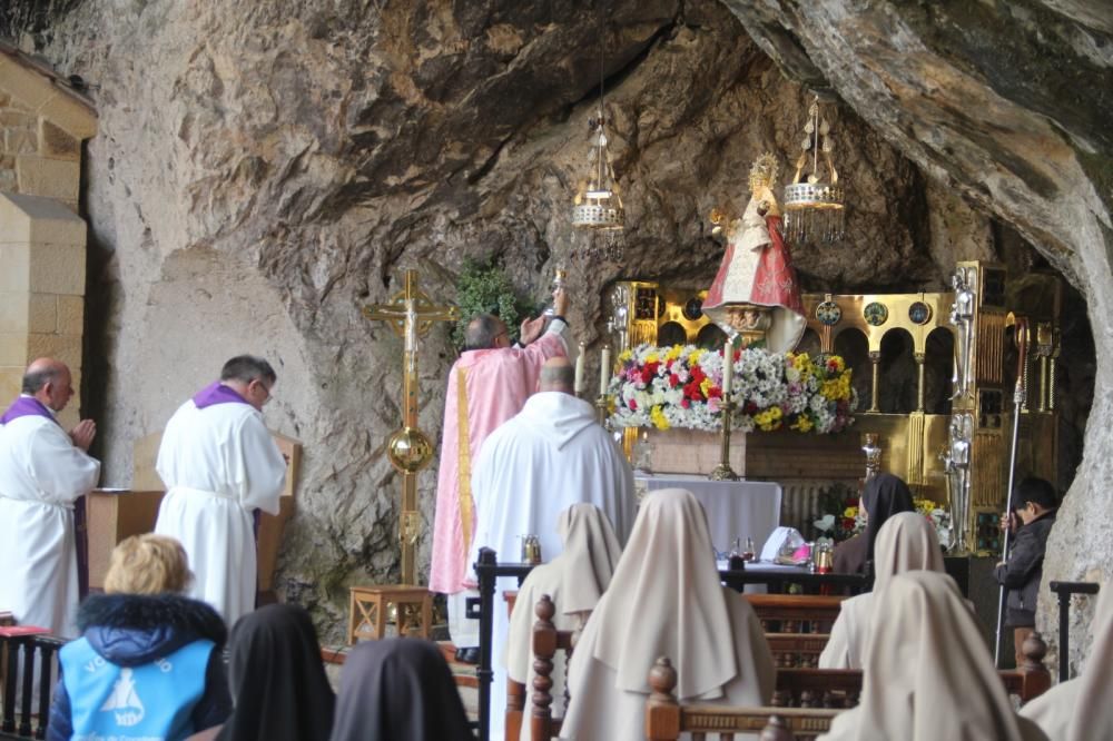 Misa del Arzobispo en Covadonga