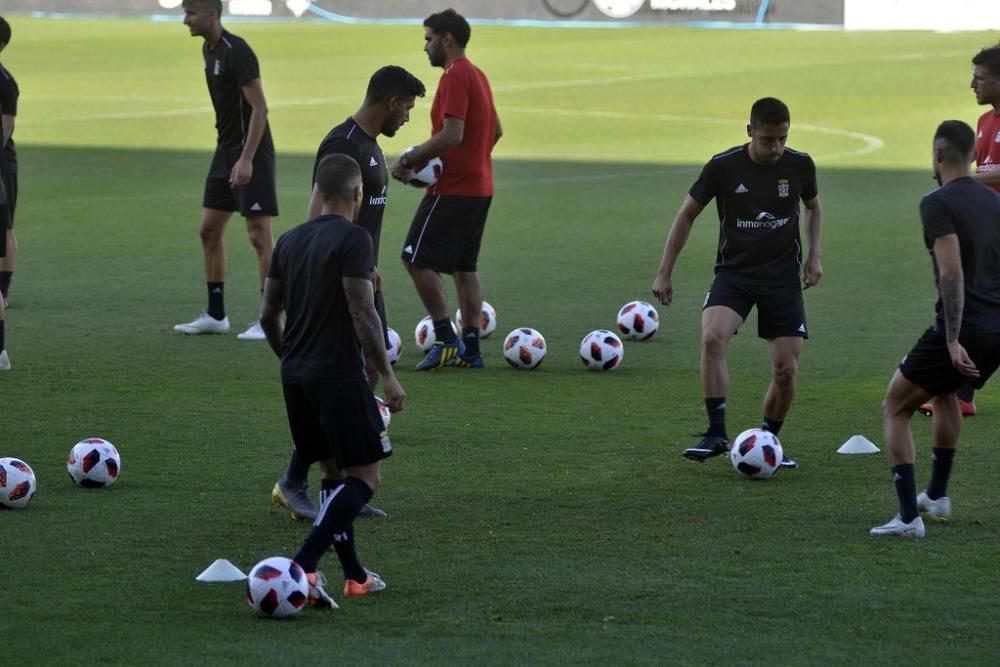 Entrenamiento del FC Cartagena en el Cartagonova (07/06/2019)