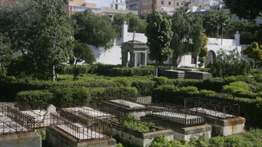 Cementerio de San Rafael y San Roque.