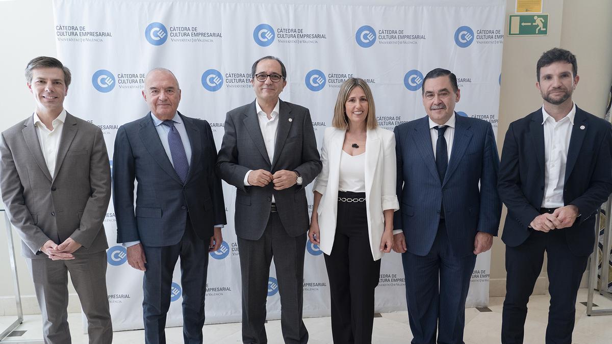 Rafa Sebastian, Carlos Pascual de Miguel, Juan Luis Gandía Cabedo, Ángela Pérez, Jose M. Rosell y Daniel Gonzáles Serisola