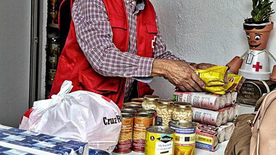 Els aliments distribuïts són poc peribles i fàcils d&#039;emmagatzemar.