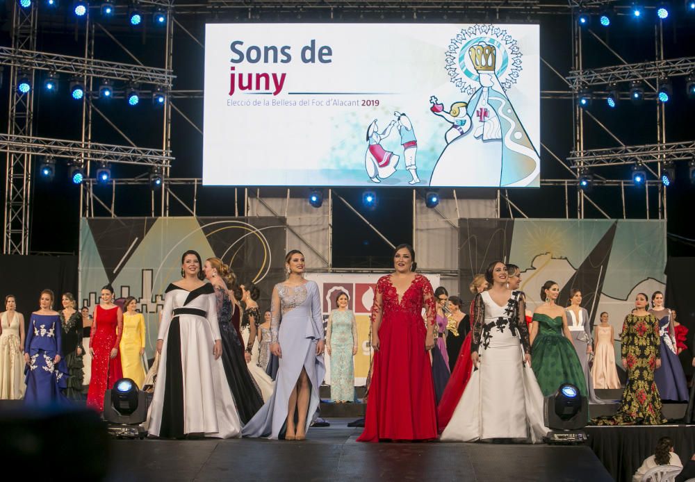 Gala de elección ''Sons de juny'': Isabel Bartual, Bellea del Foc 2019.