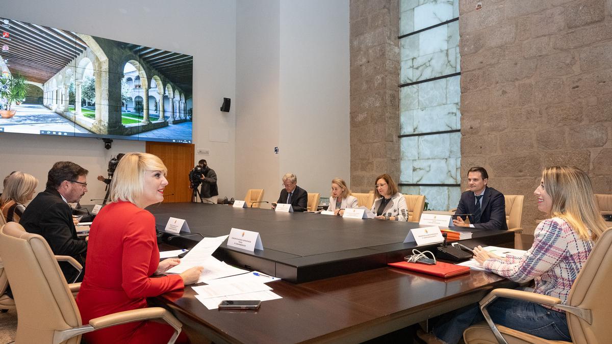 Reunión del Consejo de Gobierno de la Junta, este martes, en Mérida.