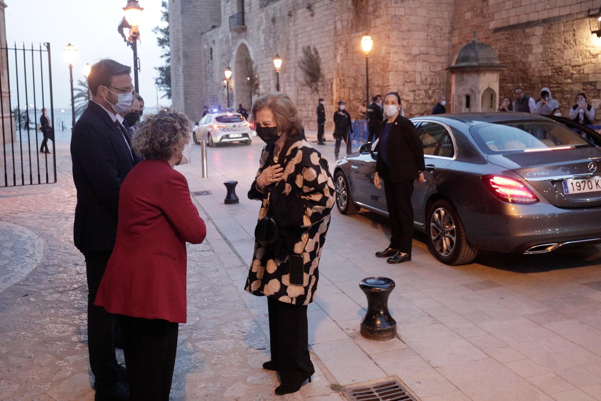 La reina Sofía asiste al concierto solidario de Projecte Home en la Catedral