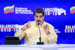 Maduro presenta unas gotas "milagrosas" que "neutralizan" el virus