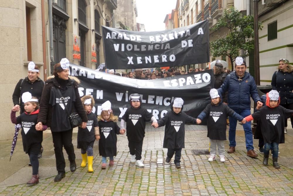 Manifestaciones en Galicia contra el maltrato. // I. Osorio, Bernabé/Luismy, G. Núñez, N. Parga