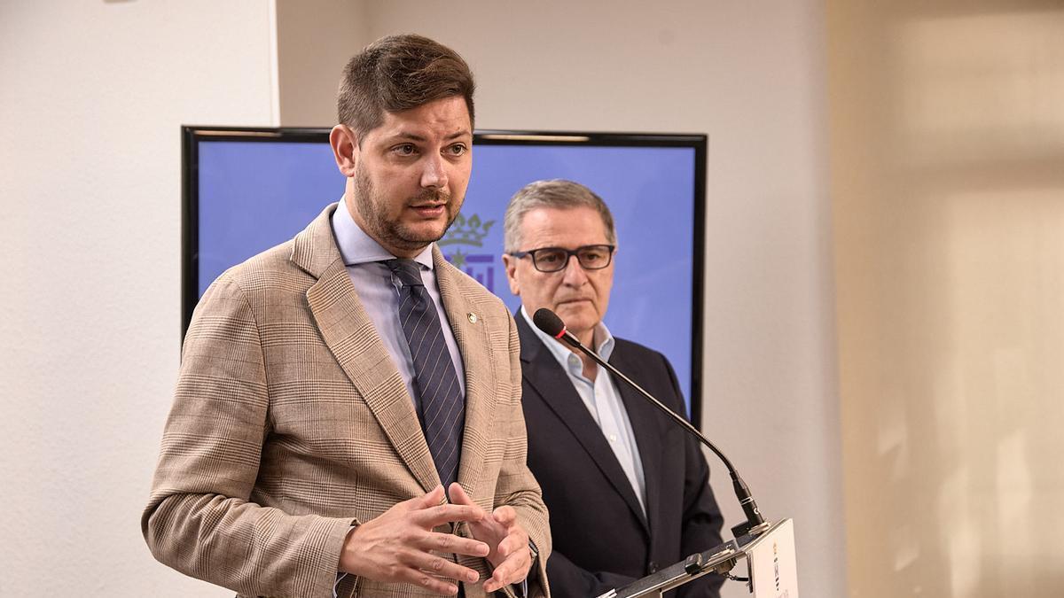 Prieto y Gregori en rueda de prensa.