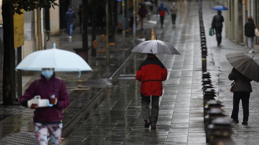 El carrer Santa Clara de la ciutat de Girona, en una imatge d&#039;arxiu