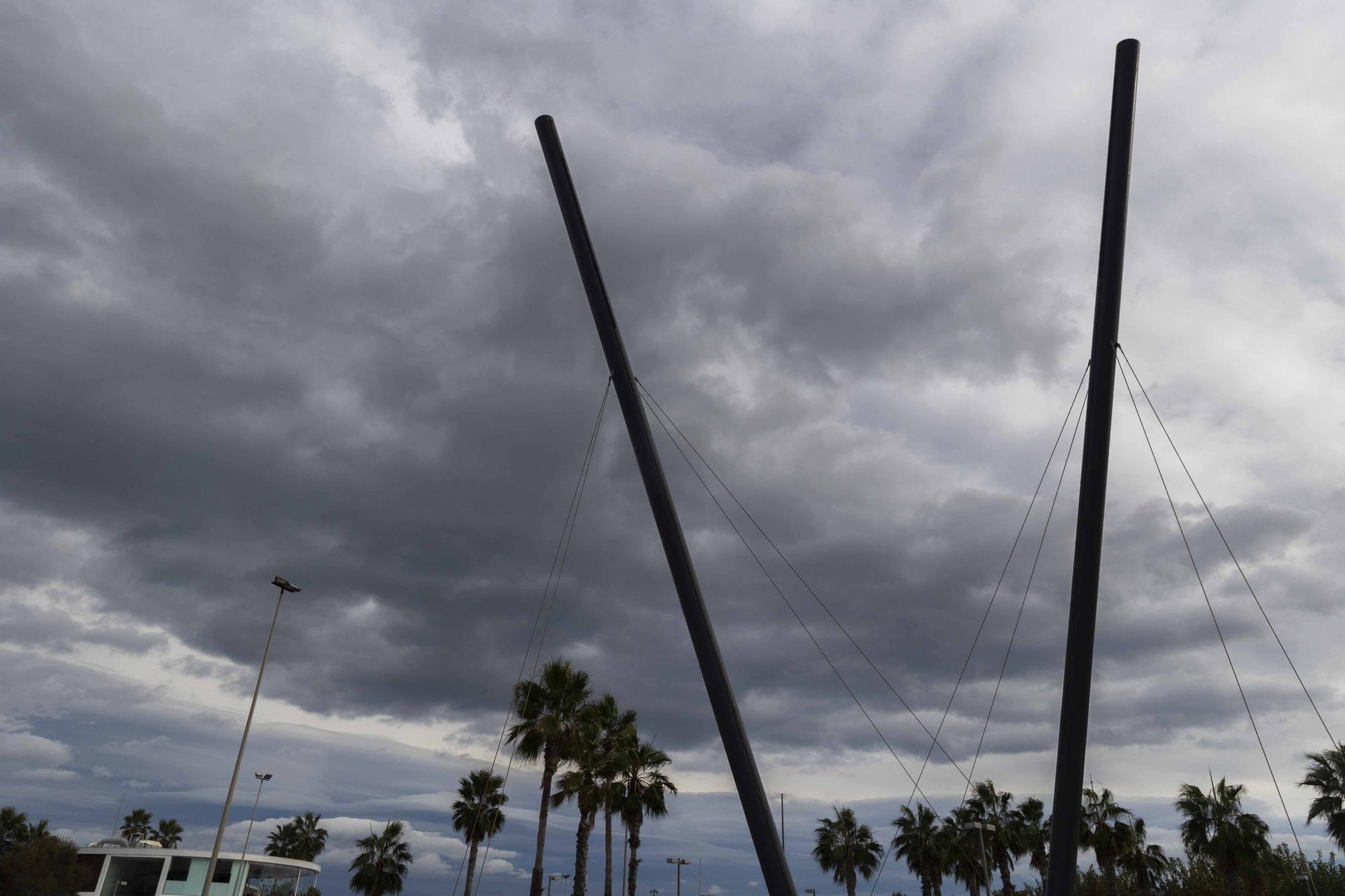 Alerta por rachas fuertes de viento de 80 km/h en València