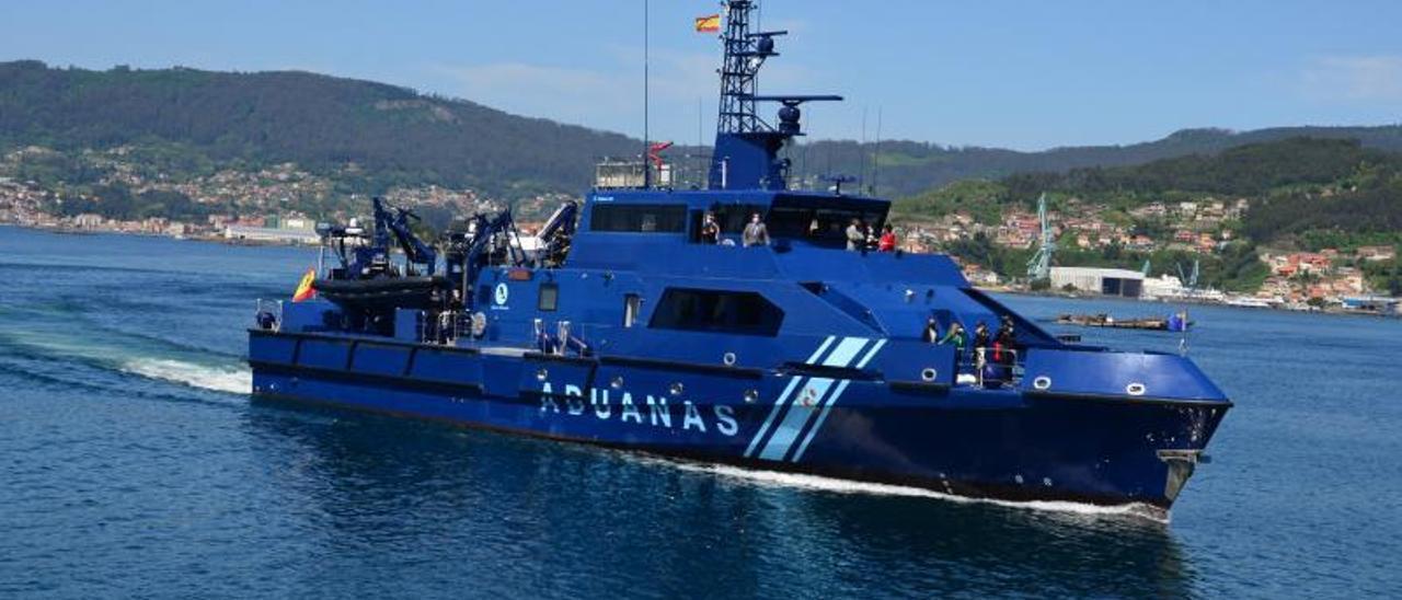 El Gobierno regará de pedidos los astilleros españoles con 20 barcos por más de 220 millones.