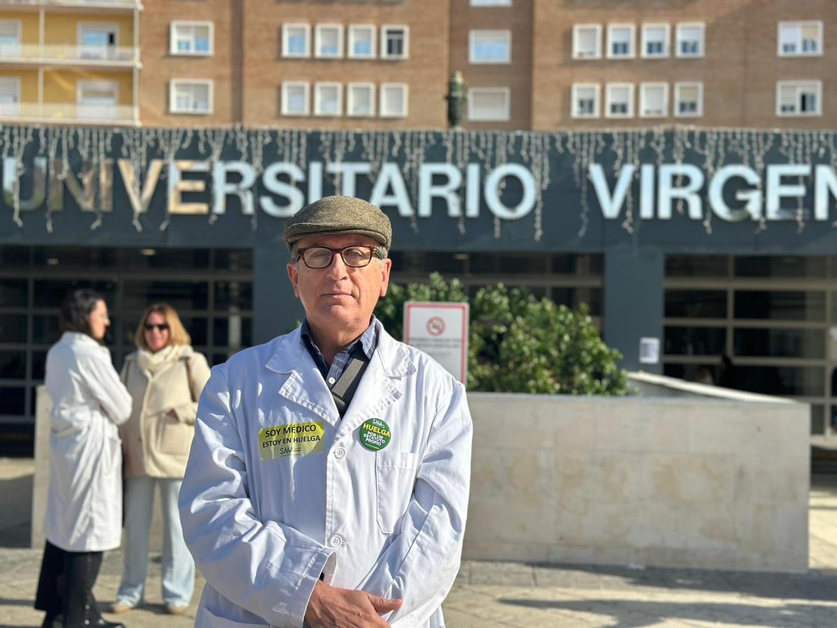 Doctor Federico Relimpio Astolfi, endocrinólogo del Hospital Virgen del Rocío de Sevilla.