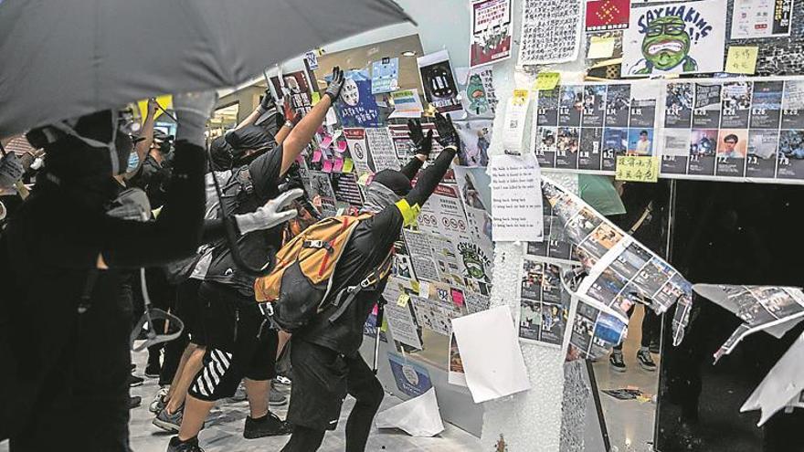 La violencia no cede en Hong Kong