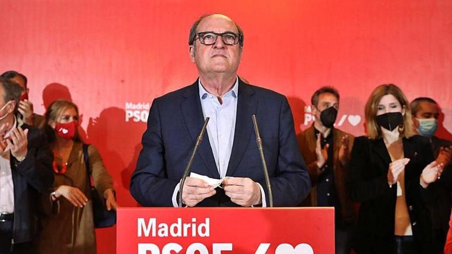 El PSOE entra en xoc després del desastre a Madrid i demana canvis