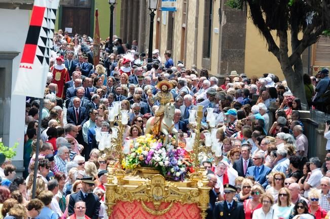 Procesion por el dia grande de Santiago de Galdar