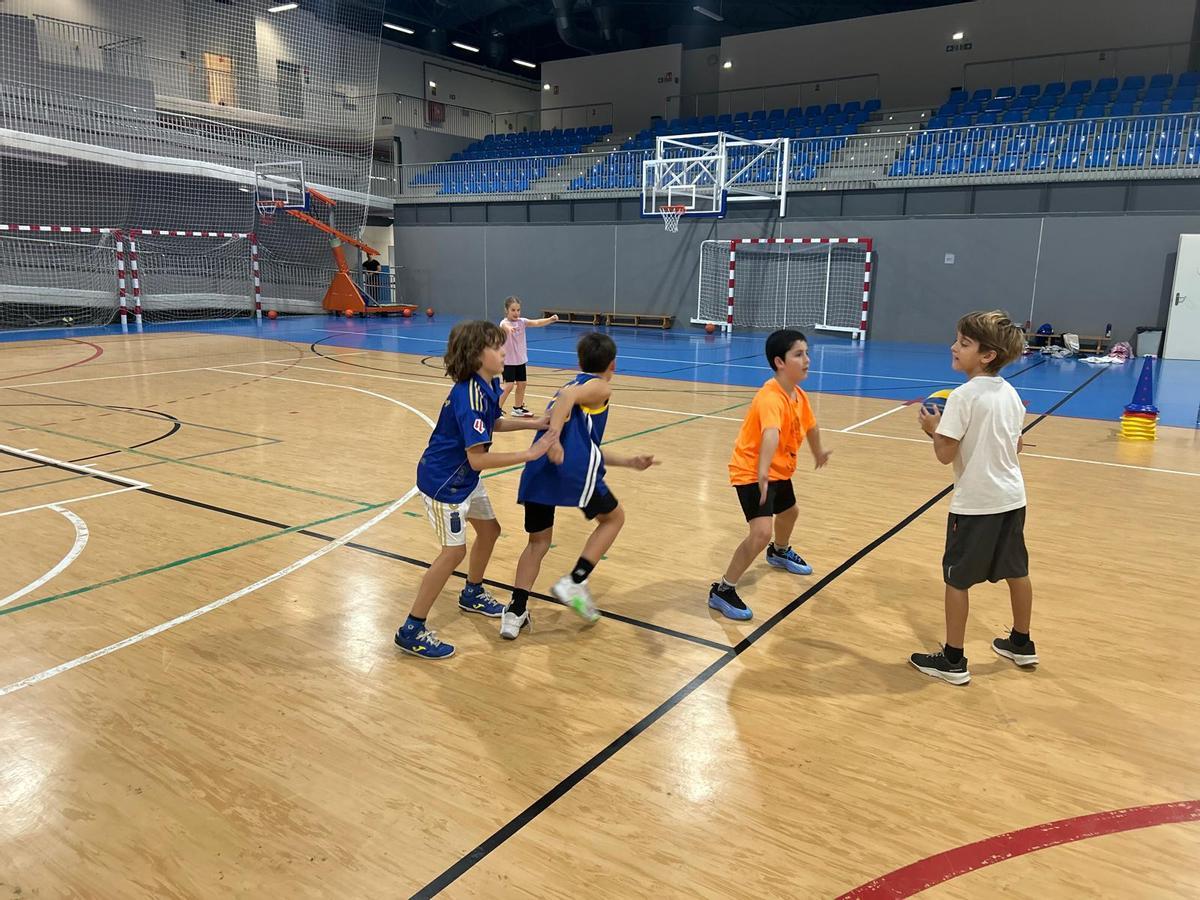 Entrenamiento del Club Baloncesto Siero