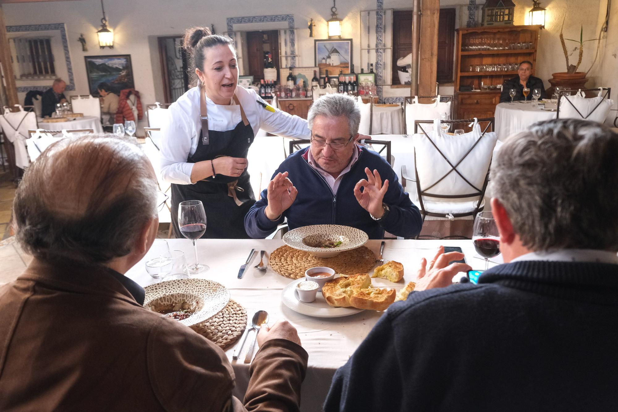 Menjars de la Terra en el restaurante La Herradura de Los Montesions