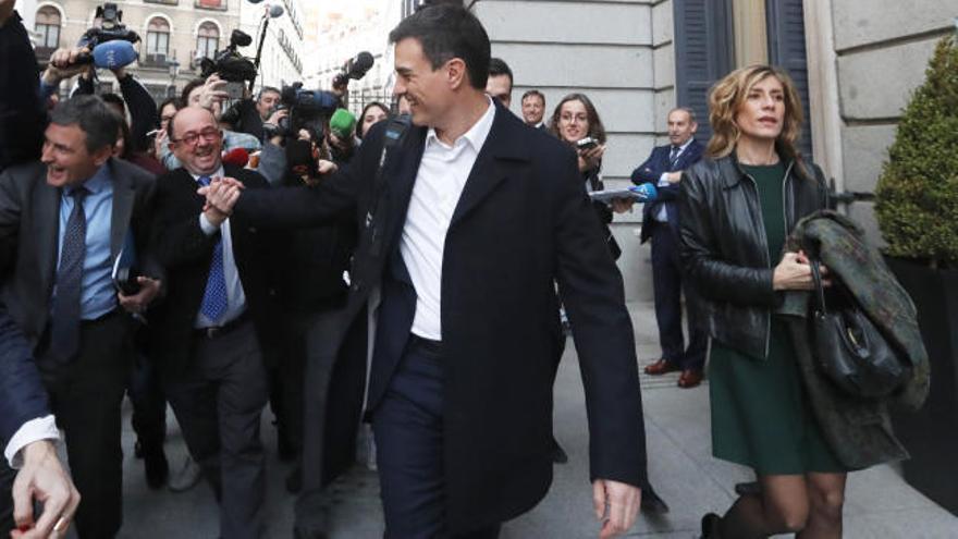 Opiniones para todos los gustos en la calle tras el discurso de Pedro Sánchez