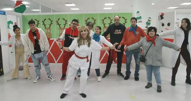 Terapia grupal de baile en el hospital de día de Psiquiatría