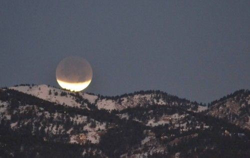 Un eclipse inaugura la fase de 'cuatro lunas de sangre'