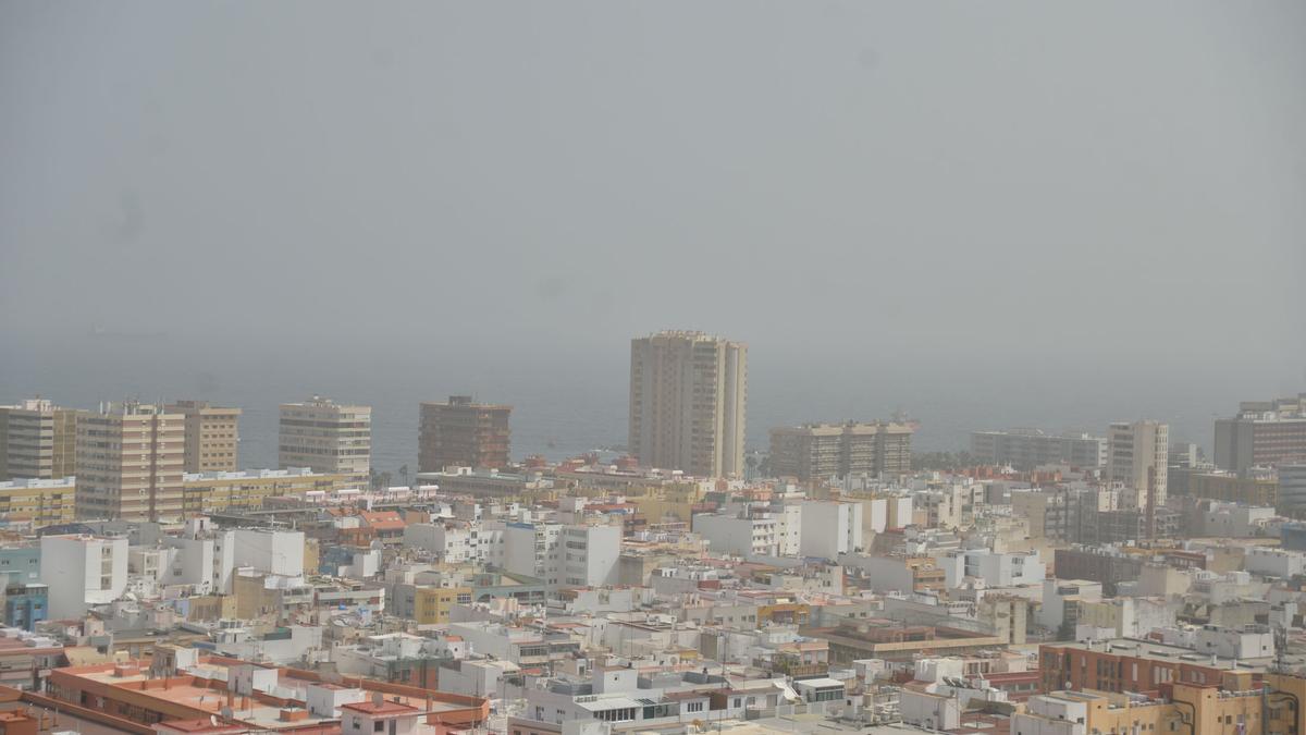 Calima en Gran Canaria (17/02/2021)