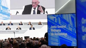 La participació dels accionistes del Sabadell al BBVA es reduiria al 13,7%