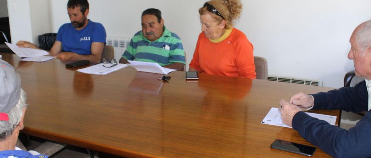 Pleno en el Ayuntamiento de Palacios. | A. S.