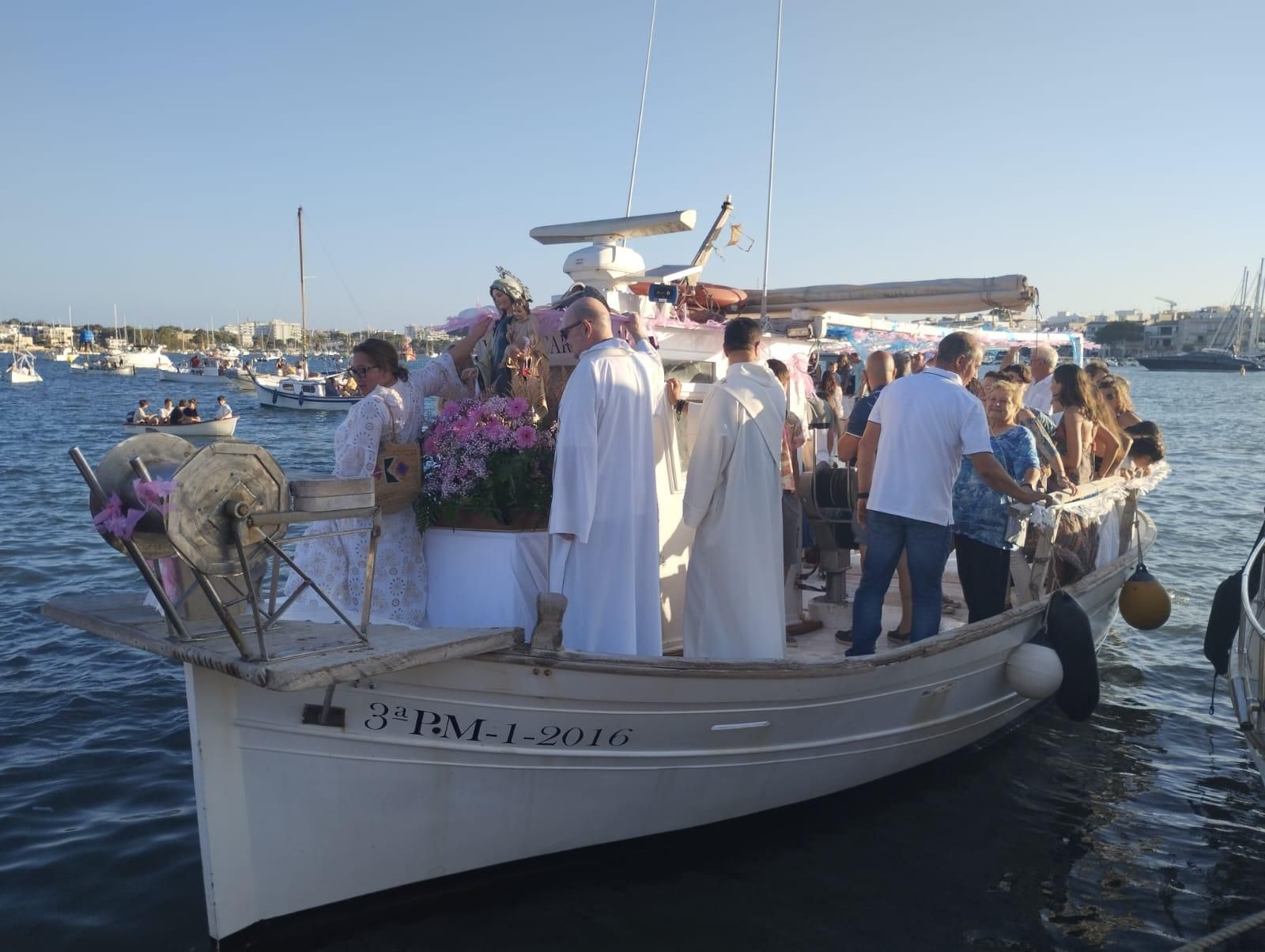 Procesiones marineras de la Mare de Déu del Carme