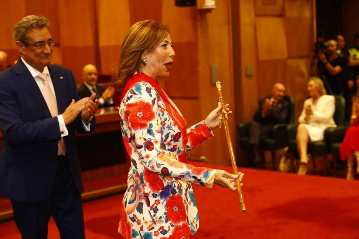 En imágenes | Investidura de Natalia Chueca como alcaldesa de Zaragoza