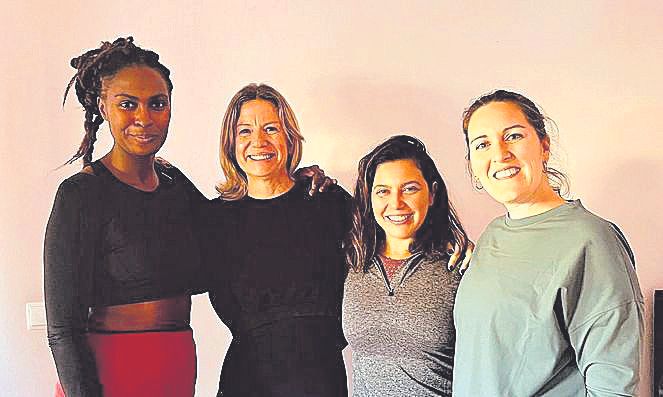 Rosana Mendes, Malena Sabatell, Mirelle Leguia y Zoraida Muñoz.