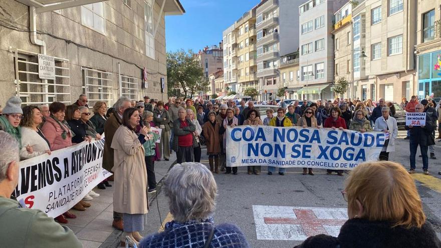 Leticia Santos, en la concentración de ayer ante la Casa do Mar. | FdV