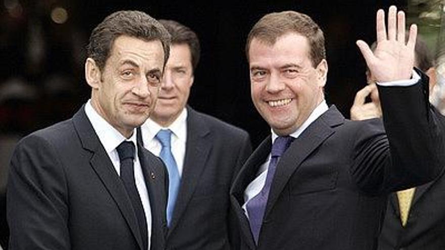 Nicolas Sarkozy y Dmitry Medvedev .