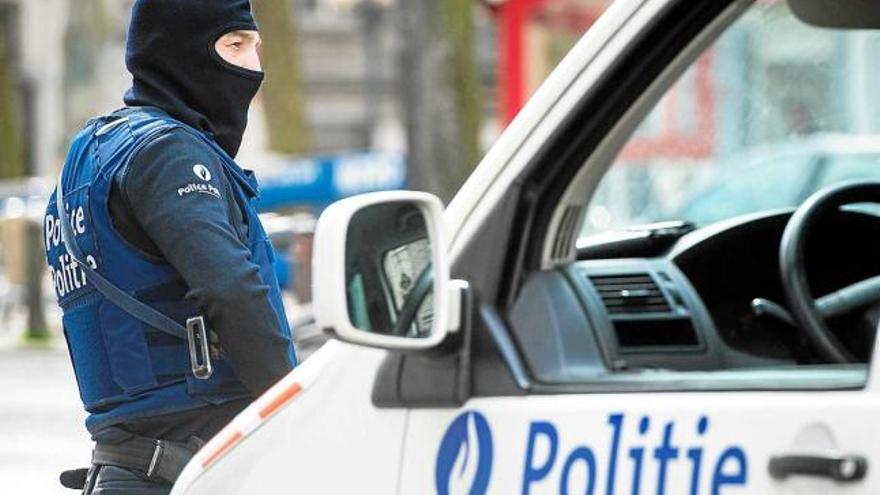 La policia belga segueix fent investigacions després dels atemptats de Brussel·les