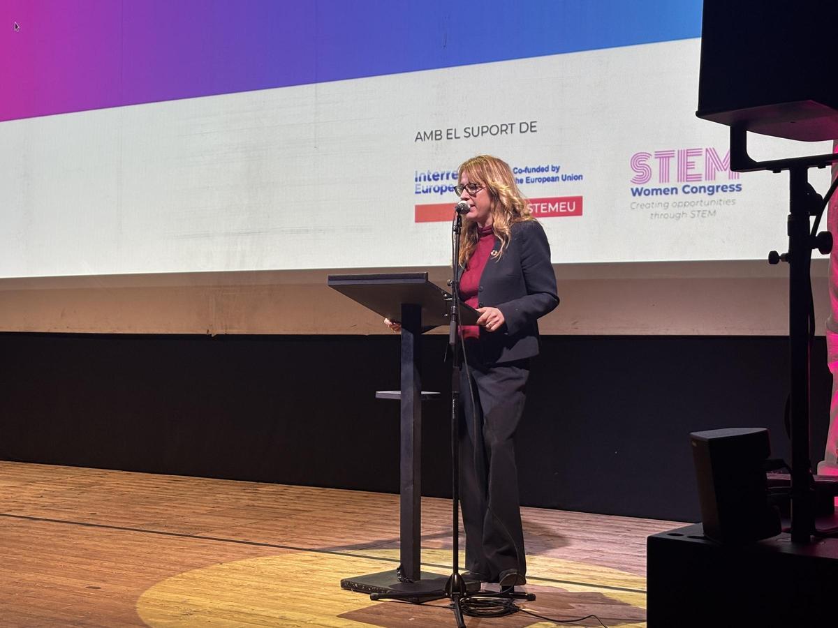 La segona edició de l'STEM Day d'Igualada ha acollit uns 300 alumnes