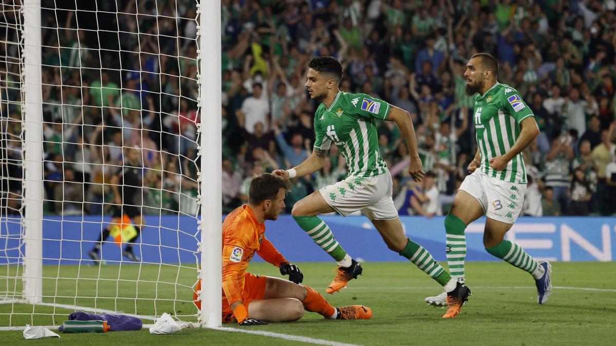 LaLiga - Real Betis v FC Barcelona